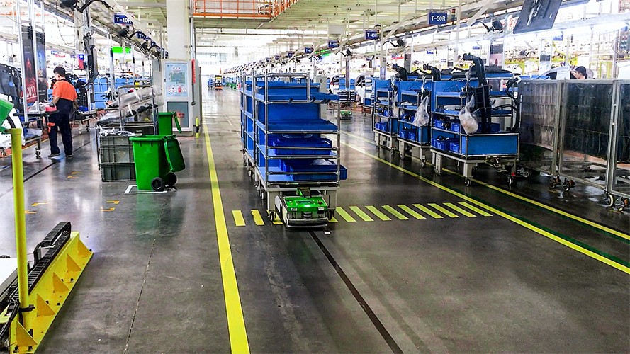 Lurking AGV for Automotive Factory Suppliers Lurking AGV for Automotive Factory Suppliers