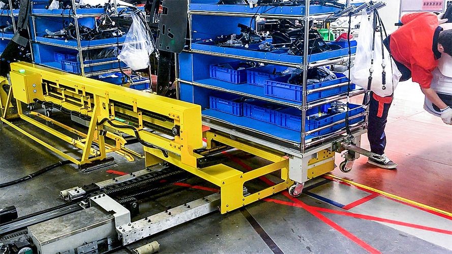 Lurking AGV for Automotive Factory Manufacturers001 Lurking AGV for Automotive Factory Manufacturers001